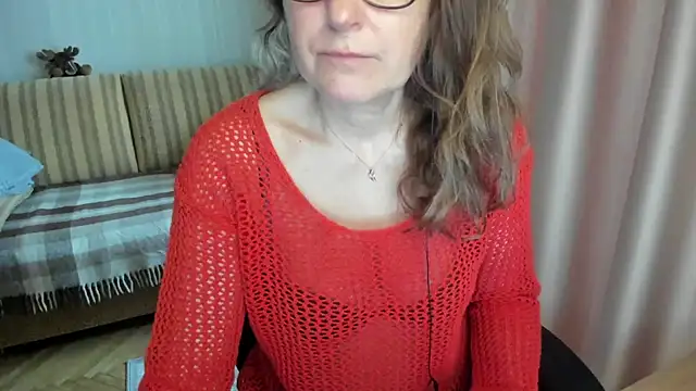 lauraoven online show from 03/25/26, 06:57