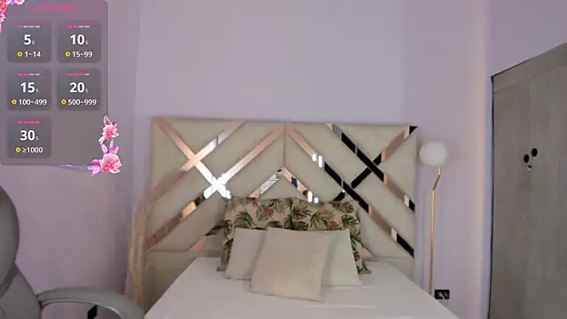 tati saldarriaga online show from 11/13/25, 09:08