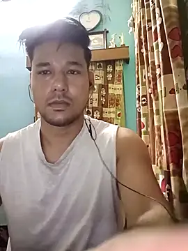 Snapshot of sexysingh7699 chatting on 02/02/26, 04:33 sexysingh7699 online show from 02/02/26, 04:33