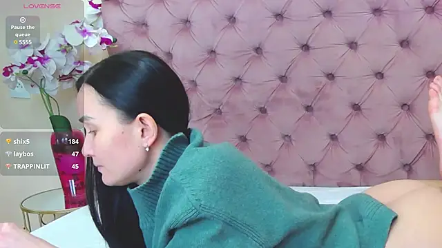 Snapshot of Jasmine_flower chatting on 02/09/25, 04:50 Jasmine flower online show from 02/09/25, 04:50