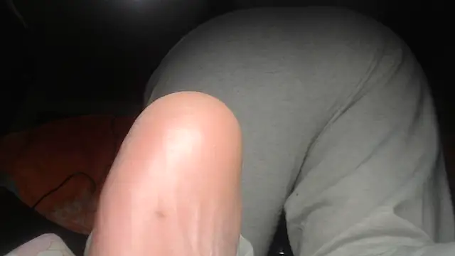 Snapshot of prettyangelsquirt chatting on 06/09/26, 11:28 prettyangelsquirt online show from 06/09/26, 11:28