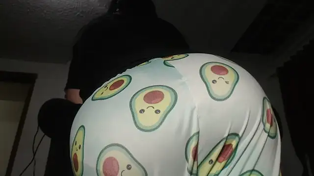 Snapshot of prettyangelsquirt chatting on 12/05/25, 02:37 prettyangelsquirt online show from 12/05/25, 02:37