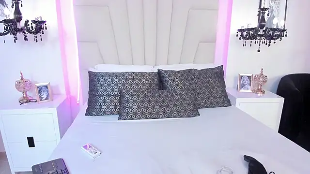 Sofiia W26 online show from 03/17/26, 12:52