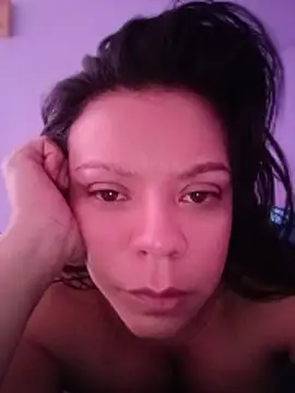 Snapshot of Sofiia_W26 chatting on 04/18/26, 04:53 Sofiia W26 online show from 04/18/26, 04:53