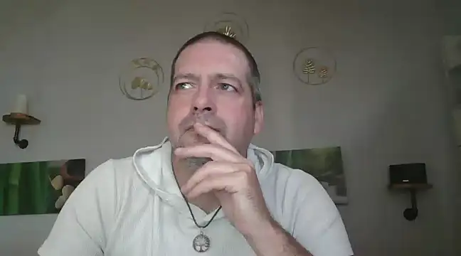 matrikes1 online show from 02/09/25, 10:42