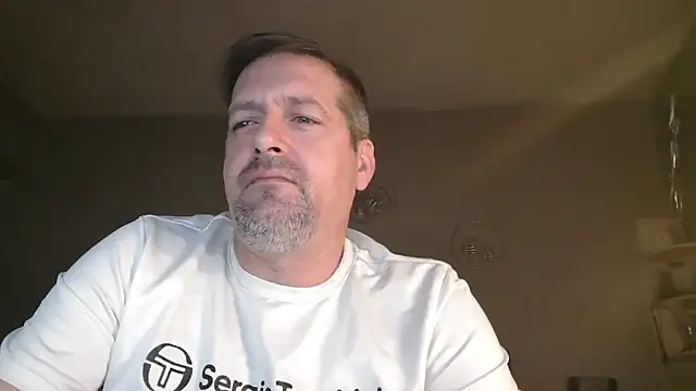 Snapshot of matrikes1 chatting on 03/15/26, 04:36 matrikes1 online show from 03/15/26, 04:36