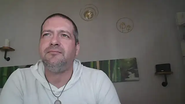 matrikes1 online show from 02/09/25, 01:46