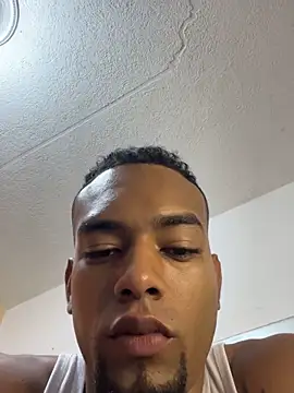 cuteboybigcock- online show from 02/07/25, 06:24