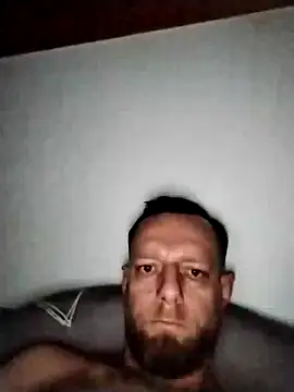 Snapshot of Kw8585kw chatting on 01/24/25, 04:05 Kw8585kw online show from 01/24/25, 04:05