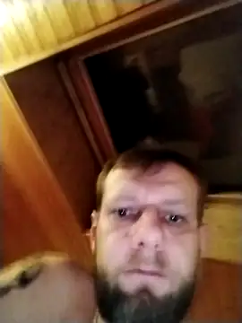 Snapshot of Kw8585kw chatting on 02/26/25, 10:04 Kw8585kw online show from 02/26/25, 10:04