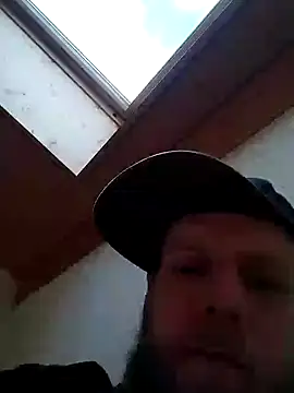 Snapshot of Kw8585kw chatting on 01/12/25, 12:33 Kw8585kw online show from 01/12/25, 12:33