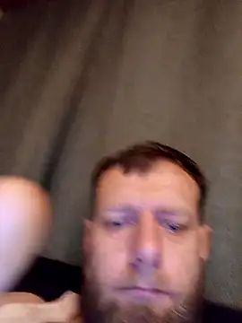 Snapshot of Kw8585kw chatting on 12/01/25, 05:52 Kw8585kw online show from 12/01/25, 05:52