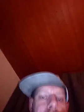 Snapshot of Kw8585kw chatting on 11/29/25, 03:12 Kw8585kw online show from 11/29/25, 03:12