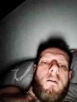 Snapshot of Kw8585kw chatting on 12/13/24, 02:43 Kw8585kw online show from 12/13/24, 02:43