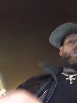 Kw8585kw online show from 12/21/25, 12:46