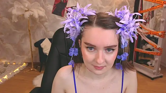 CloudGrace online show from 11/11/25, 06:14