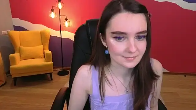 Snapshot of CloudGrace chatting on 02/10/26, 06:18 CloudGrace online show from 02/10/26, 06:18