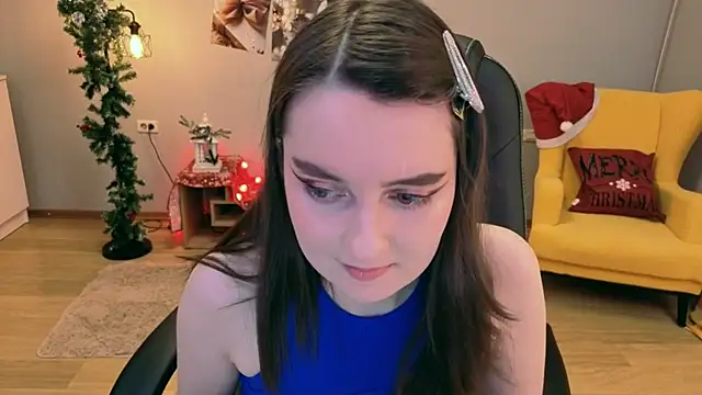 CloudGrace online show from 12/19/25, 03:21