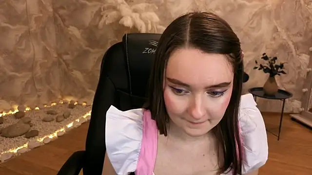 Snapshot of CloudGrace chatting on 01/31/26, 07:12 CloudGrace online show from 01/31/26, 07:12