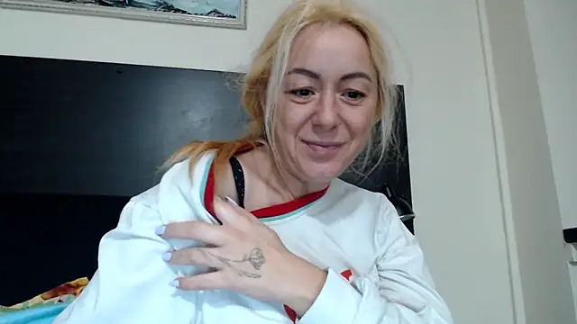 spell of love online show from 11/02/25, 01:21