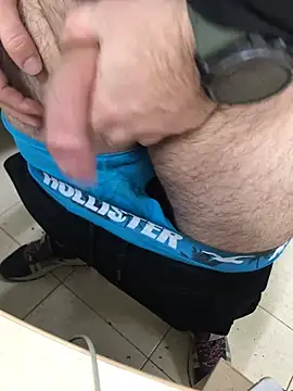 Snapshot of Mindnorthcam2 chatting on 01/21/25, 09:35 Mindnorthcam2 online show from 01/21/25, 09:35