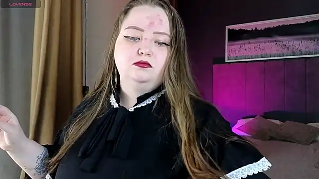 EMMA  CONNOR online show from 10/14/25, 01:50
