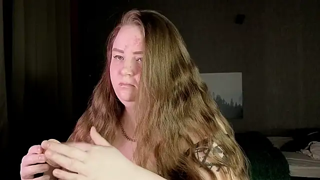 EMMA  CONNOR online show from 12/19/25, 10:56