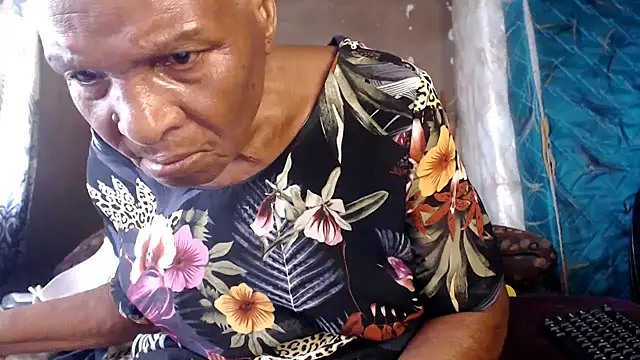 NaughtyGranny online show from 04/06/26, 01:23