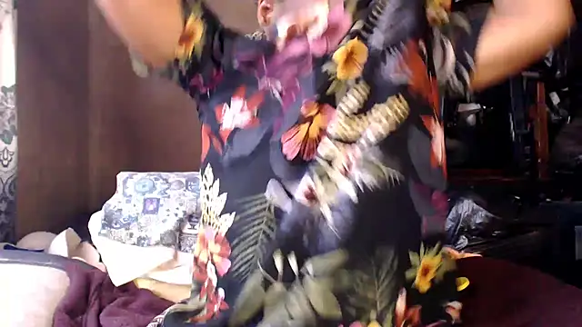 NaughtyGranny online show from 12/01/25, 08:59