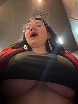 Wet  Bunny online show from 09/27/25, 06:30