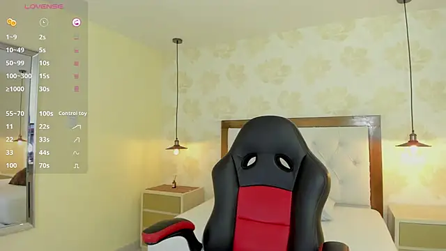 clarisKlein online show from 10/18/25, 04:03