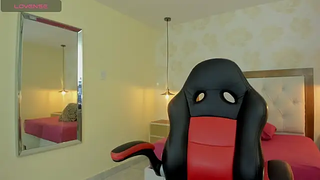 clarisKlein online show from 04/08/26, 04:03