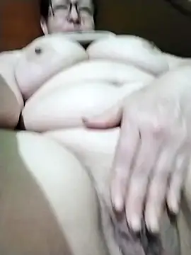 Snapshot of LaGochis07 chatting on 09/29/25, 12:11 LaGochis07 online show from 09/29/25, 12:11