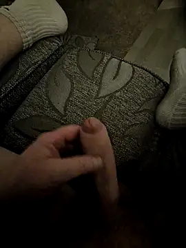 Snapshot of Deebo2212 chatting on 01/16/26, 01:42 Deebo2212 online show from 01/16/26, 01:42