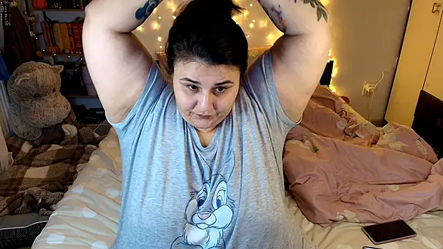 Snapshot of naughtykiss chatting on 11/13/25, 04:33 naughtykiss online show from 11/13/25, 04:33