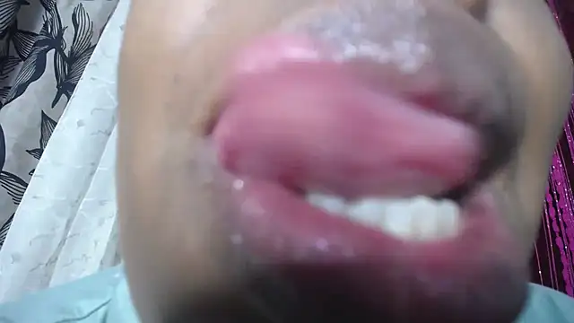 crystalbxx online show from 07/12/26, 08:20