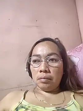 asianwet4u online show from 12/16/25, 03:27