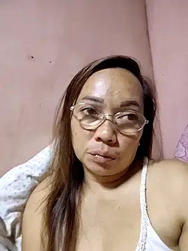 Snapshot of asianwet4u chatting on 02/03/26, 04:01 asianwet4u online show from 02/03/26, 04:01