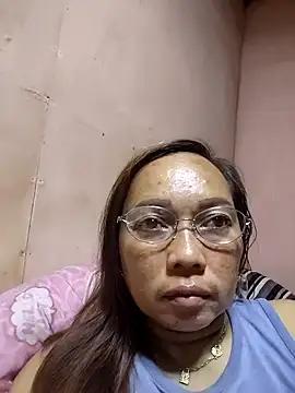 Snapshot of asianwet4u chatting on 01/14/26, 02:53 asianwet4u online show from 01/14/26, 02:53