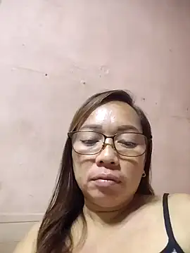 asianwet4u online show from 04/12/26, 05:38