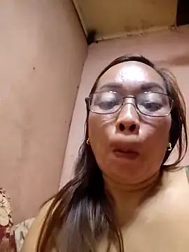 asianwet4u online show from 10/26/25, 05:13