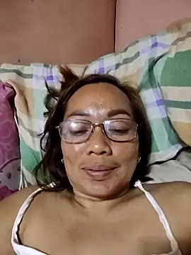 asianwet4u online show from 10/24/25, 02:16