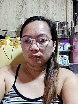 asianwet4u online show from 03/18/25, 10:04