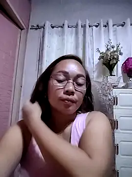 asianwet4u online show from 10/05/25, 07:54