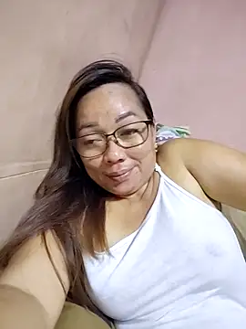 asianwet4u online show from 04/05/26, 03:46