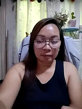 Snapshot of asianwet4u chatting on 02/28/26, 05:51 asianwet4u online show from 02/28/26, 05:51