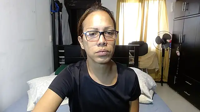 sensual nataliee online show from 03/05/25, 02:12