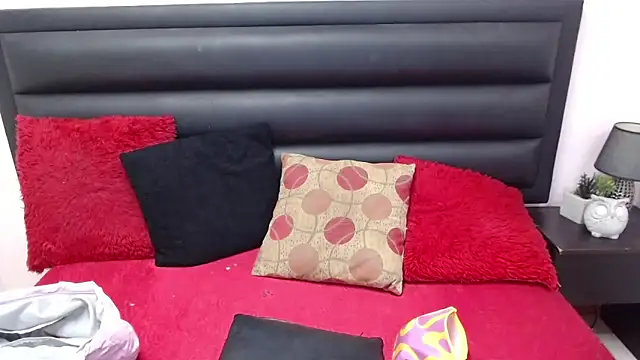 sensual nataliee online show from 11/26/25, 02:39