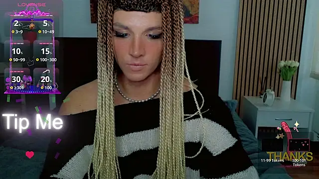 Snapshot of HelenSpellman chatting on 06/21/26, 03:34 HelenSpellman online show from 06/21/26, 03:34