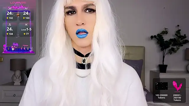 Snapshot of HelenSpellman chatting on 12/03/24, 07:27 HelenSpellman online show from 12/03/24, 07:27